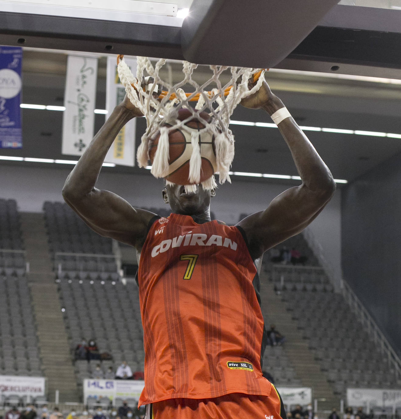 Fotos: Las mejores imágenes del Covirán-Melilla