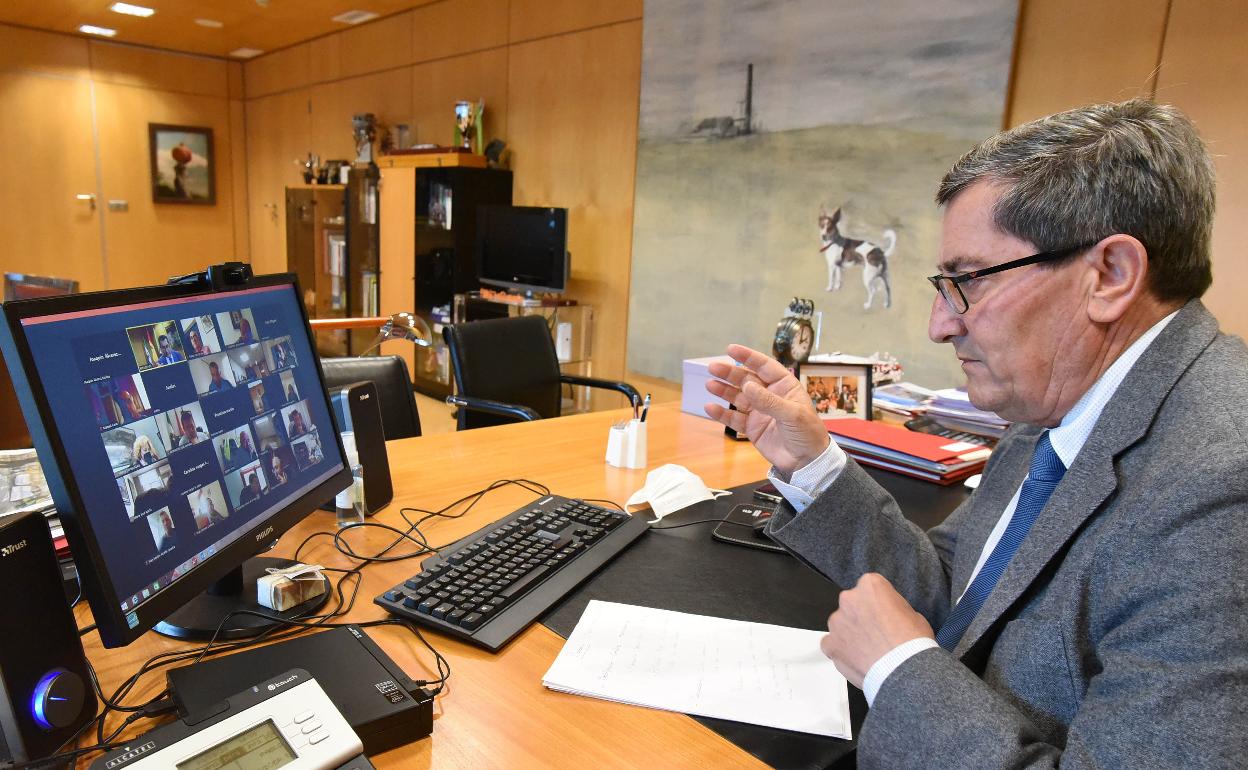 Todos los municipios menores de 50.000 habitantes de la provincia recibirán las ayudas que ha activado la Diputación. 