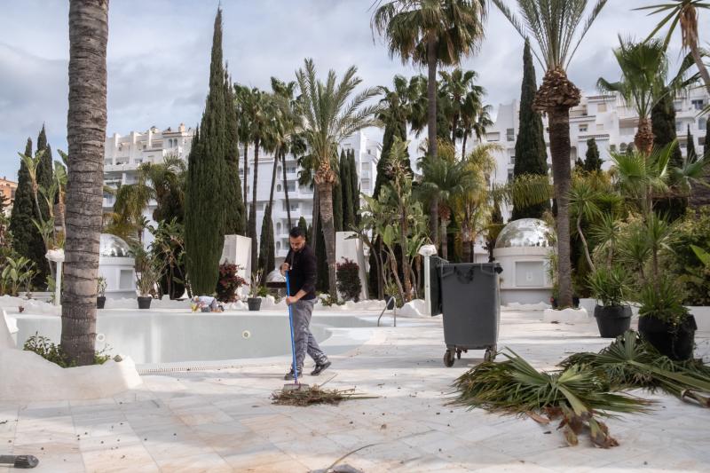 Los preparativos de los hoteles de la Costa para Semana Santa tanto en el Hotel Helios como en el Albayzín del Mar