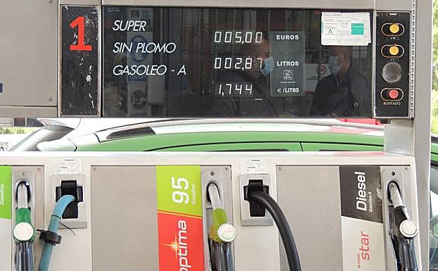 Compra mínima de combustible, esta mañana. 