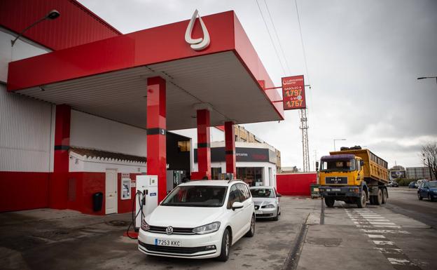 El precio 'real' del combustible, el que usted paga en caja