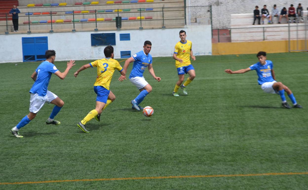 Lance del partido del Huétor Tájar en Melilla. 