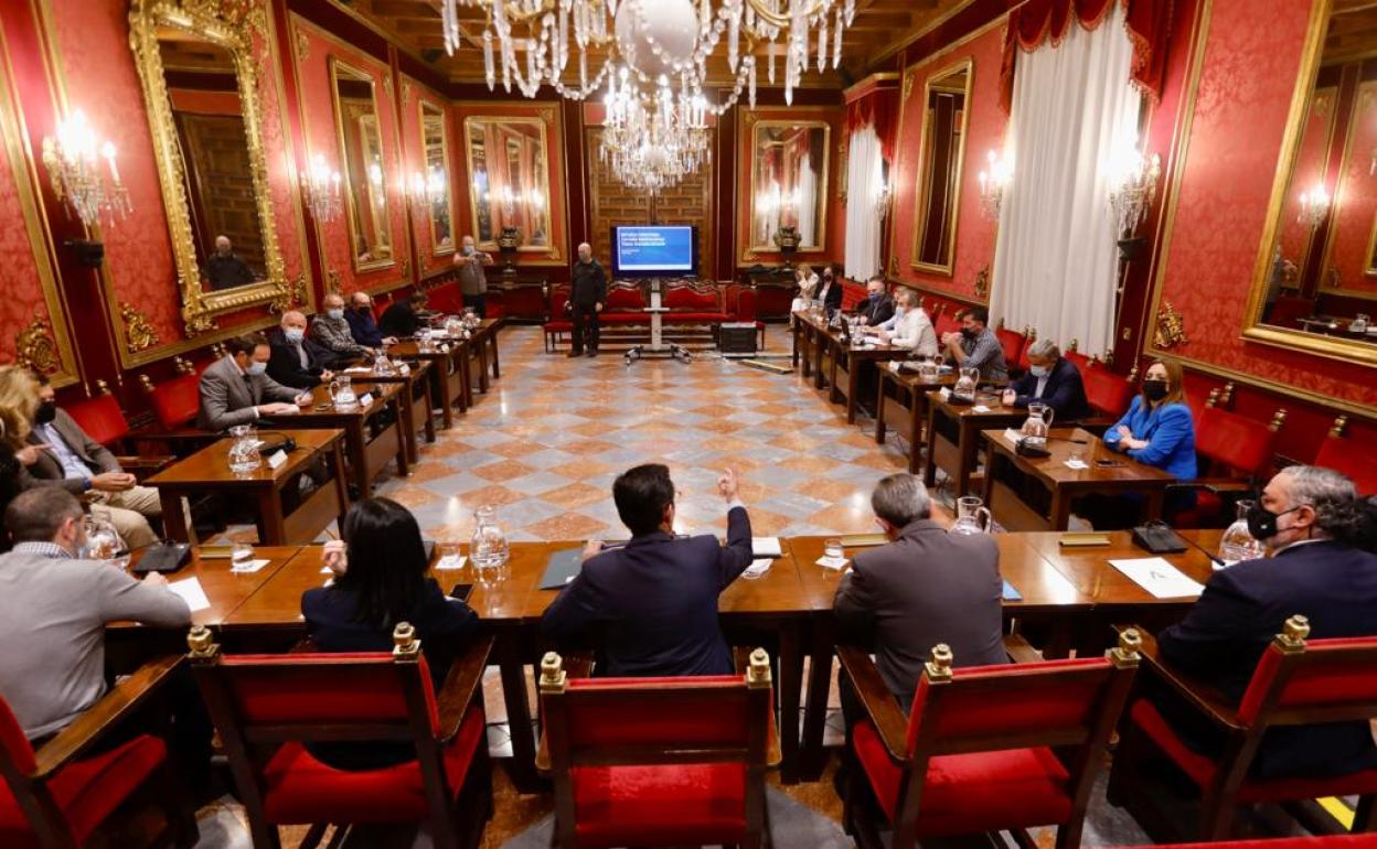 Reunión de la Mesa de Ferrocarril este viernes.