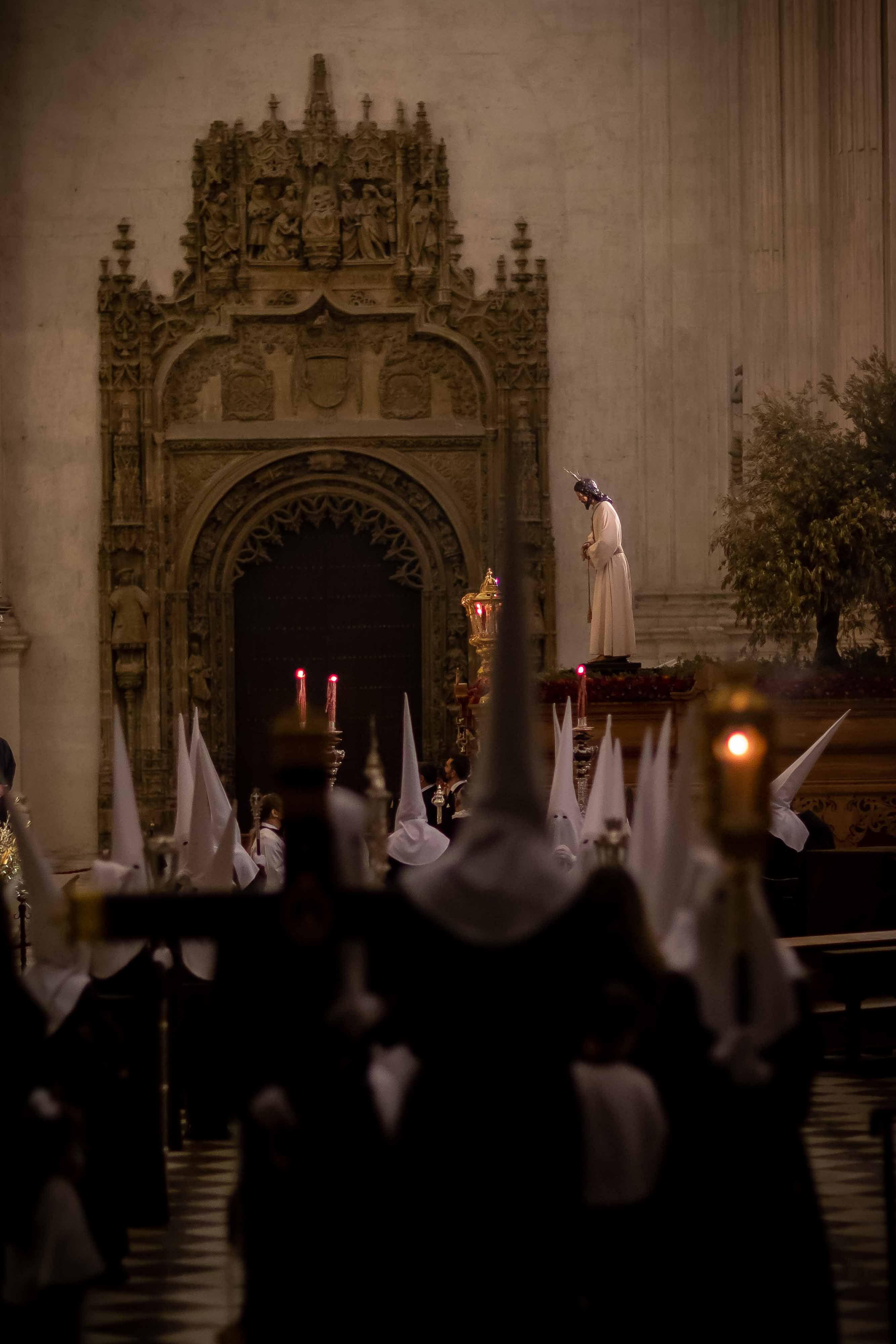 Las imágenes más destacadas de la procesión del Cautivo