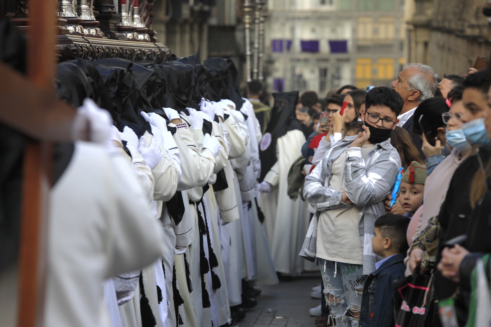 Fotos: La Buena Muerte, en las calles de Jaén
