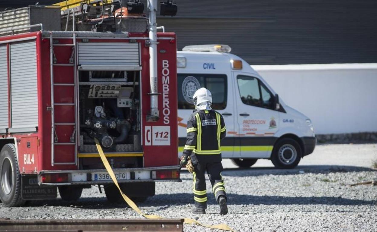 Un camión de Bomberos de Granada.