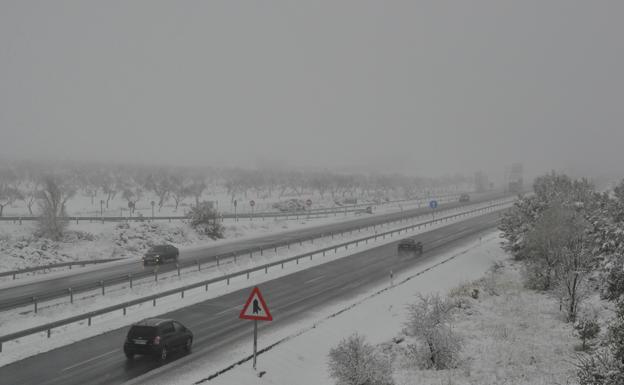 Nevadas en la provincia de Granada este miércoles