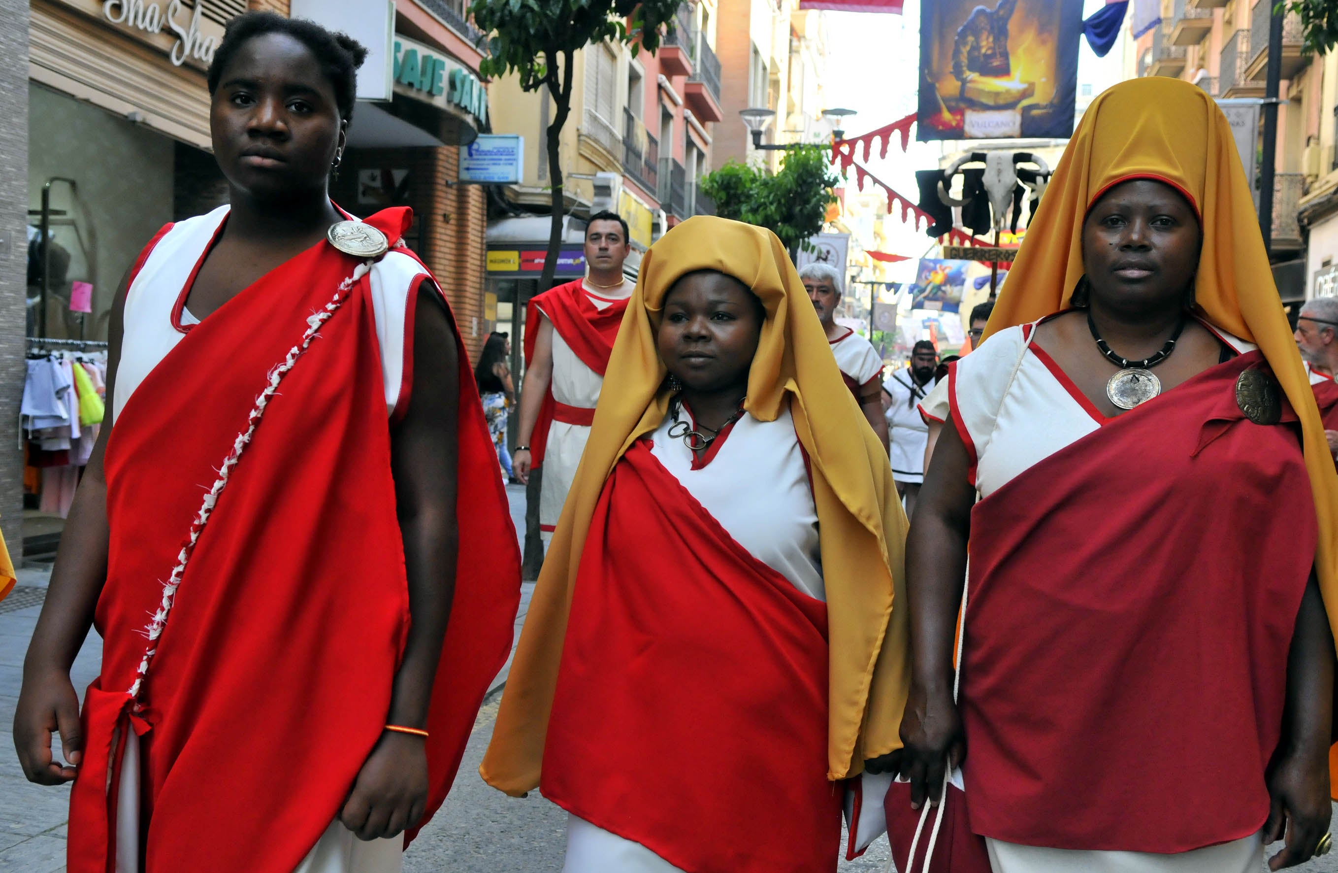Linares lo pasa en grande con sus fiestas romanas.