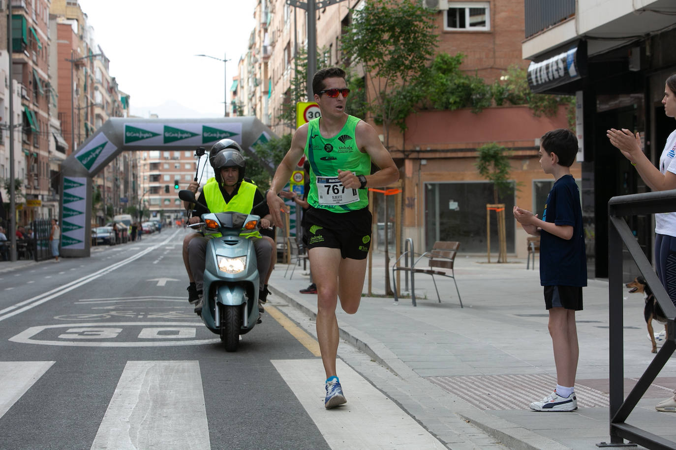 La carrera se celebra este domingo en Granada.