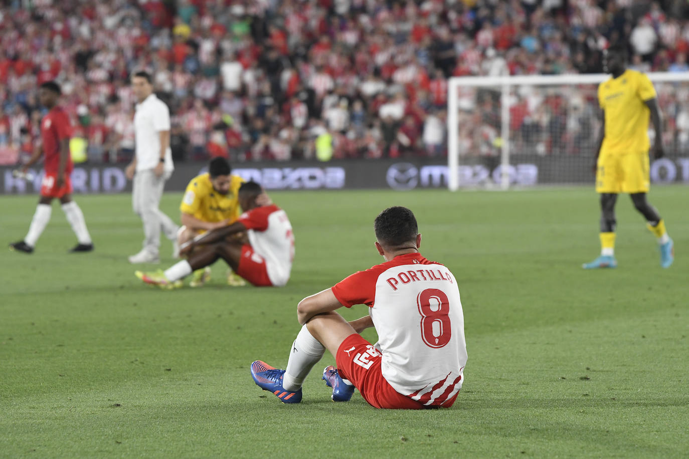 La derrota no es un fracaso, fracasar es otra cosa bien distinta a lo que creen quienes la utiizan para dañar. 