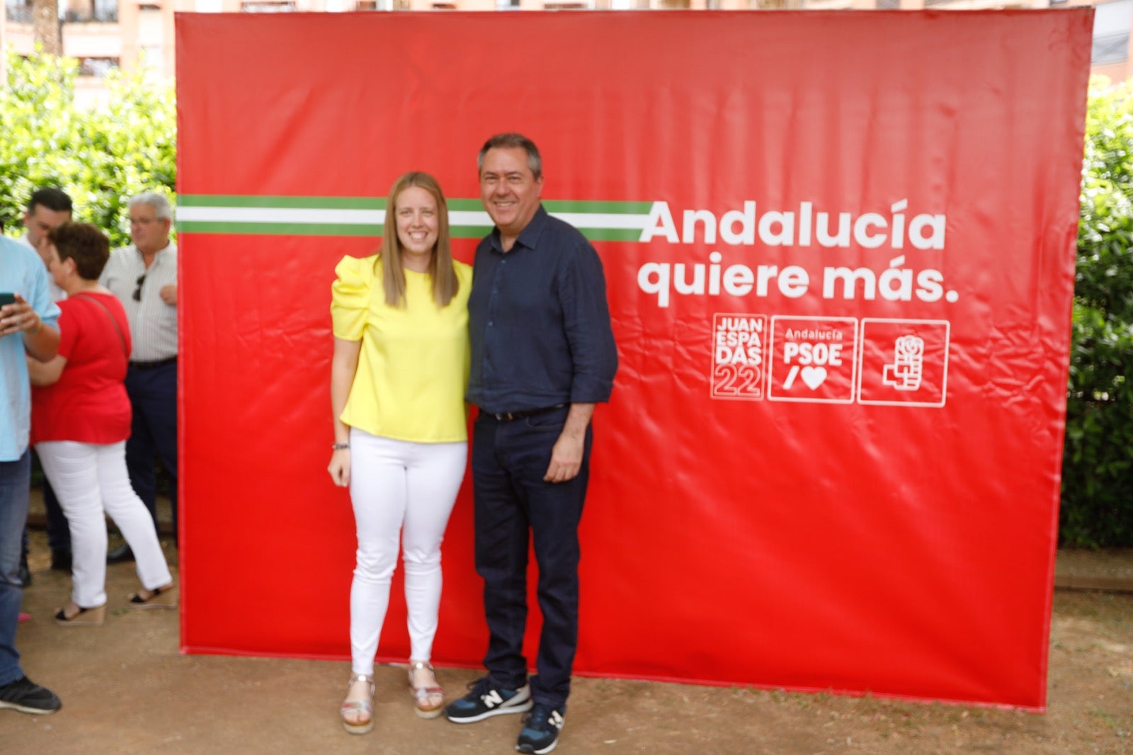 Más de 80 imágenes de los ediles socialistas de la provincia con el candidato del partido a la presidencia de la Junta