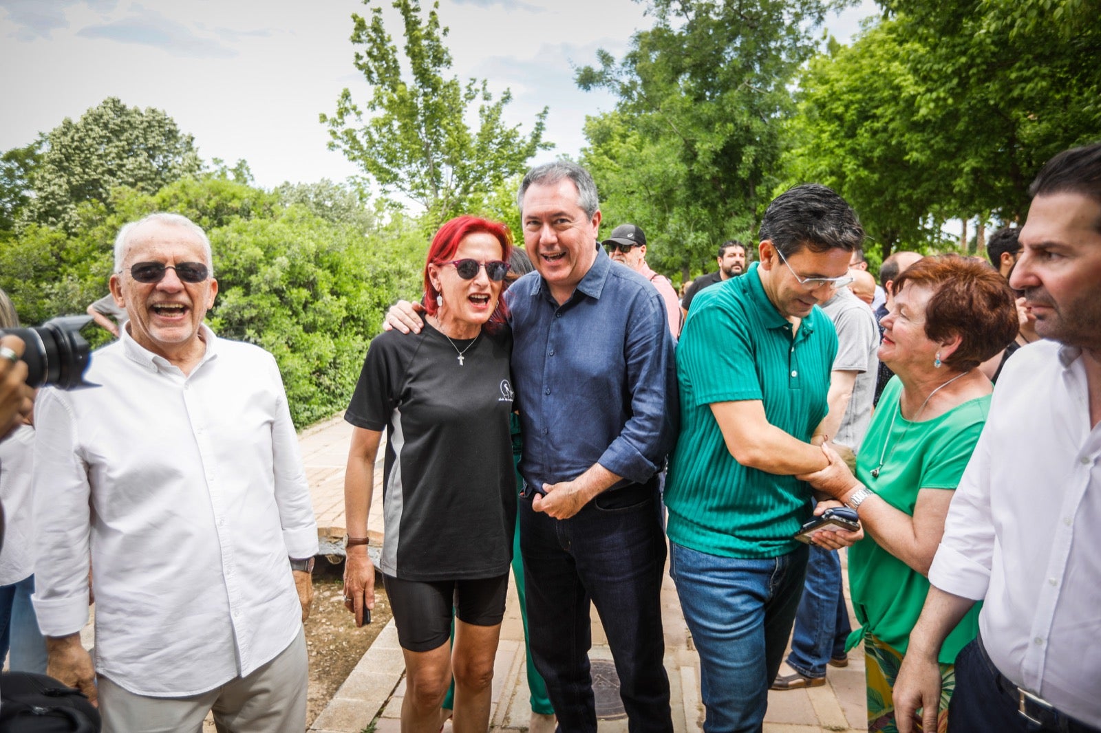 Más de 80 imágenes de los ediles socialistas de la provincia con el candidato del partido a la presidencia de la Junta