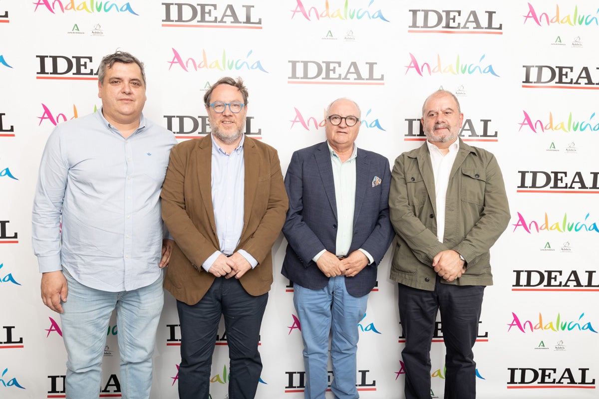 Se ha reconocido a lo mejor del sector granadino en cinco categorías: Mejor Hotel, Mejor Cocinero, Mejor Alojamiento Rural, Mejor Taberna y Mejor Restaurante