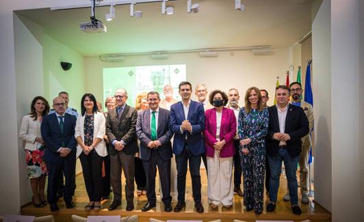 Representantes de empresas colaboradoras e instituciones.