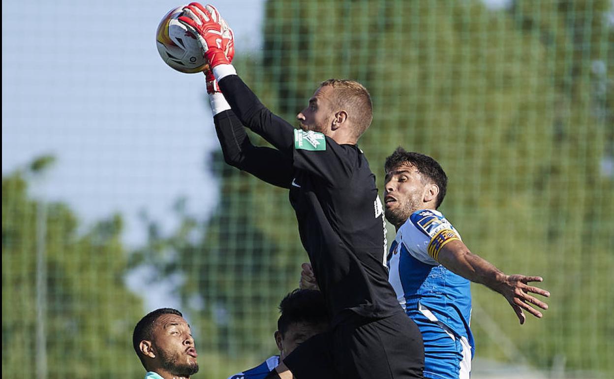 Aarón fue el único portero durante el pasado verano. 