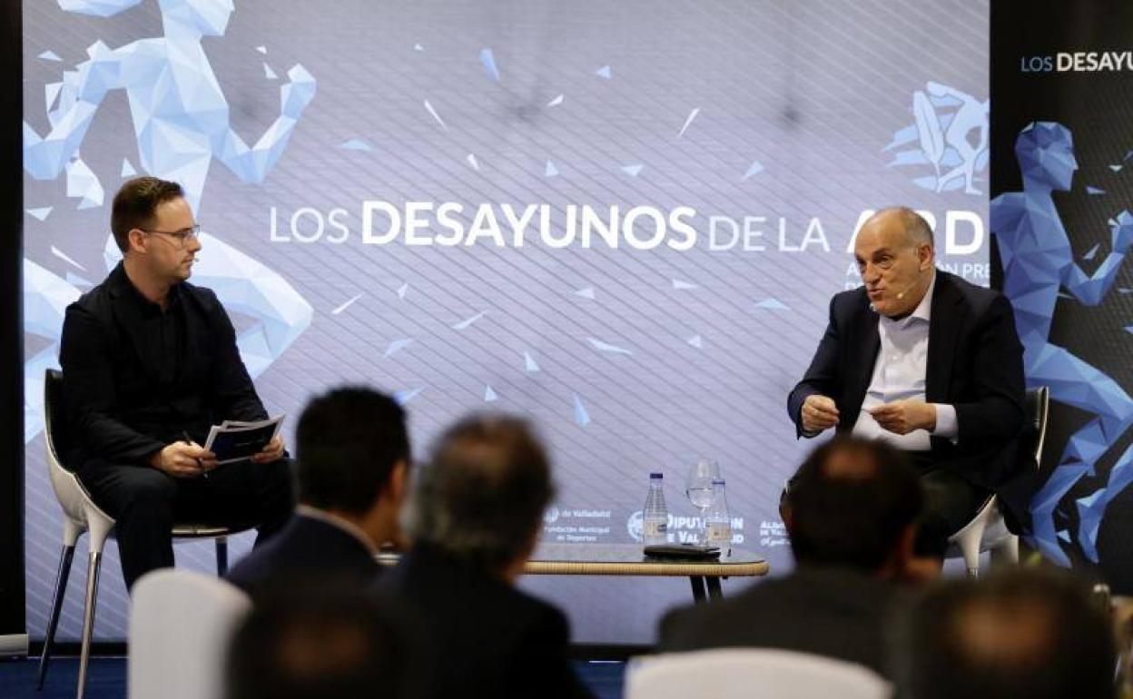 Javier Tebas participó ayer en los desayunos de la Asociación de la Prensa de Valladolid. 
