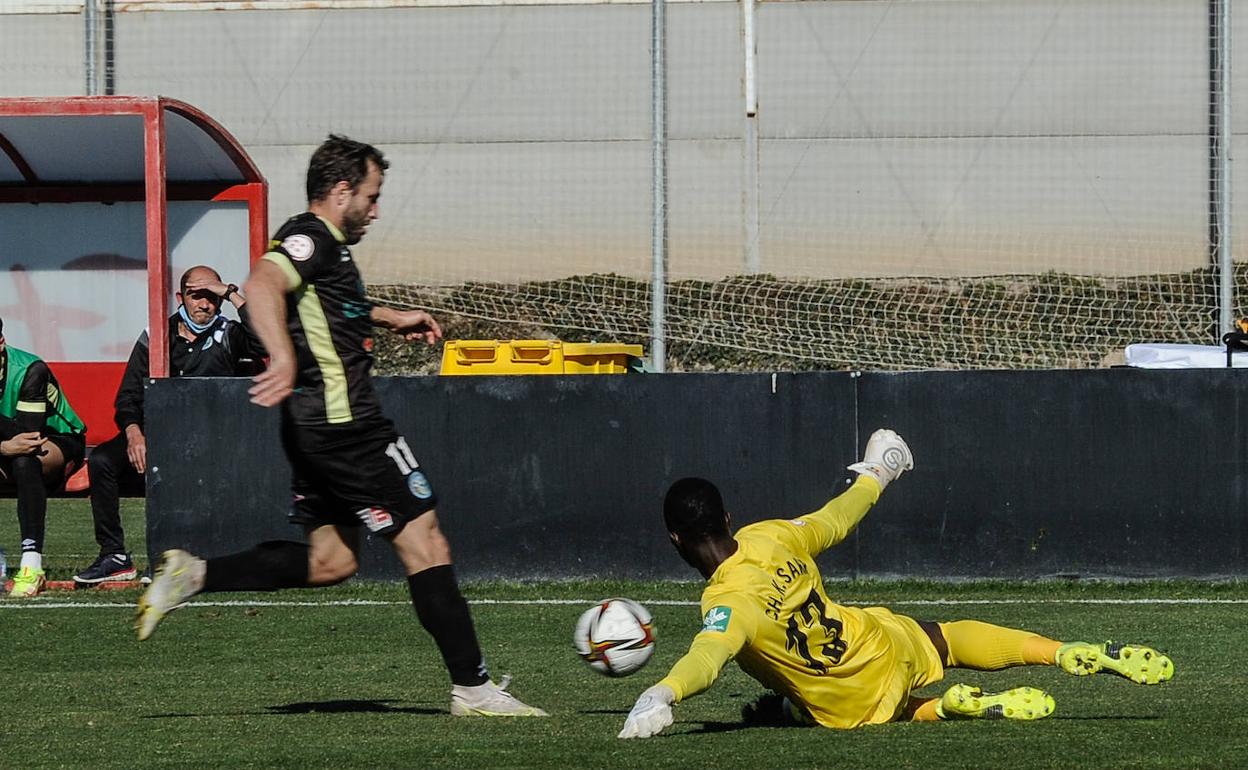 Recreativo Granada y Pvo. El Ejido se enfrentaron la pasada temporada y pueden verse este curso. 