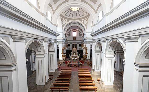 La iglesia de la Encarnación, reabierta tras el arreglo de los terremotos. 