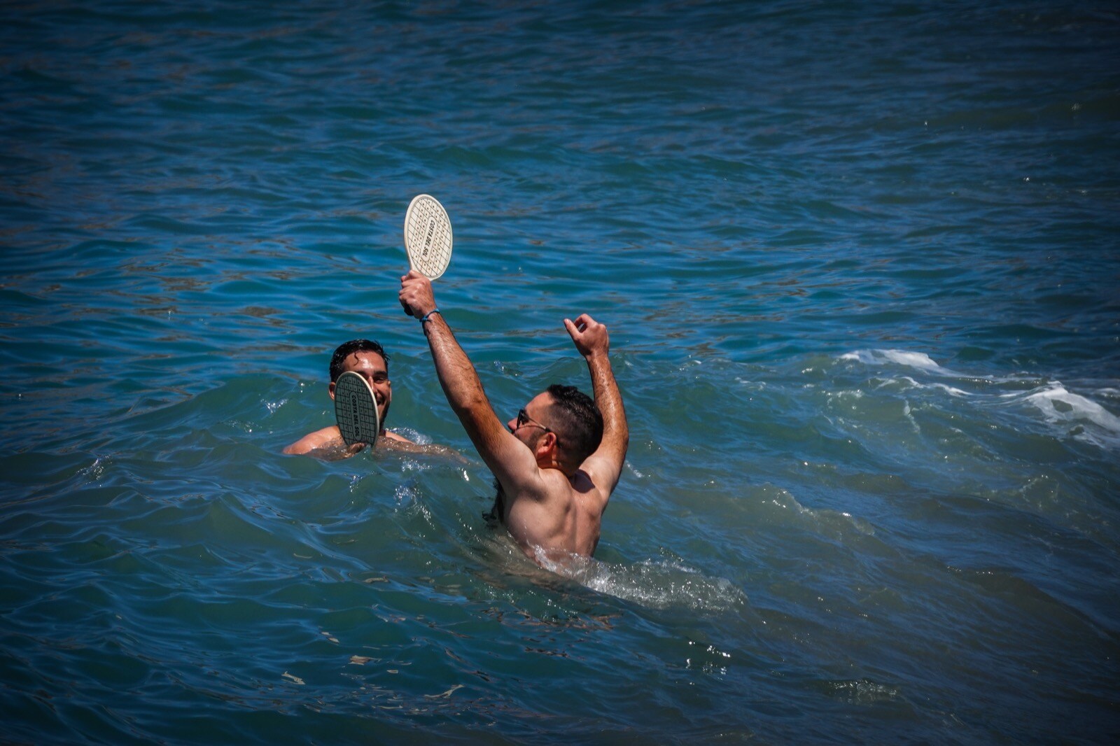 El primer fin de semana del verano no colma los arenales de la provincia por la moderación de las temperaturas