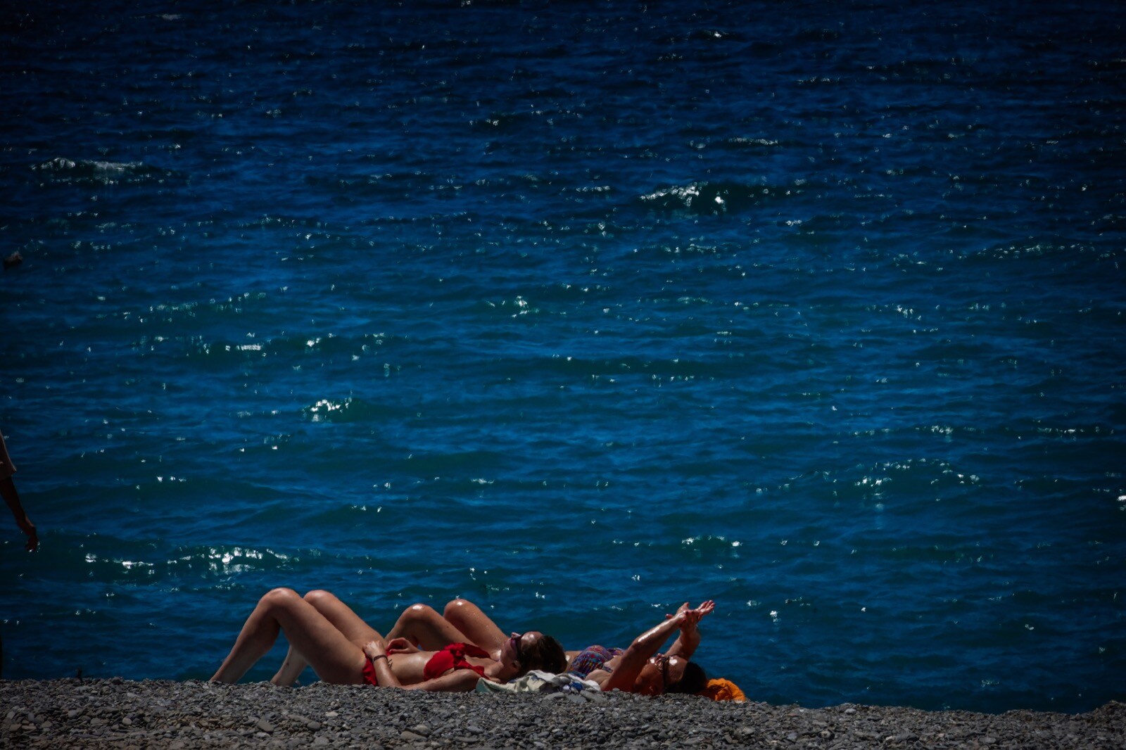 El primer fin de semana del verano no colma los arenales de la provincia por la moderación de las temperaturas