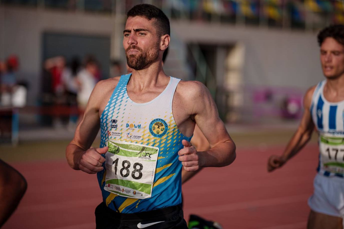 Pablo Sánchez, en carrera durante la semifinal en Nerja. 