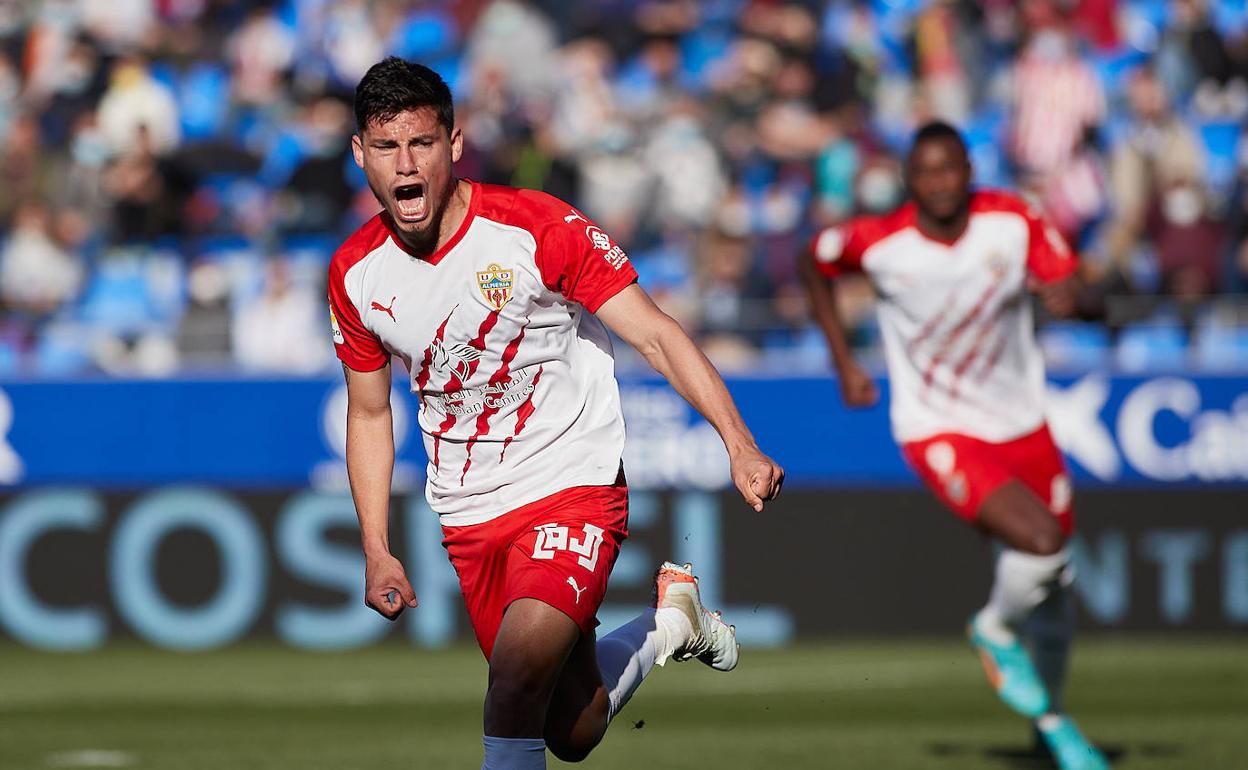 Riobertone ha hecho una excelente temporada y no extraña que suene para salir. 