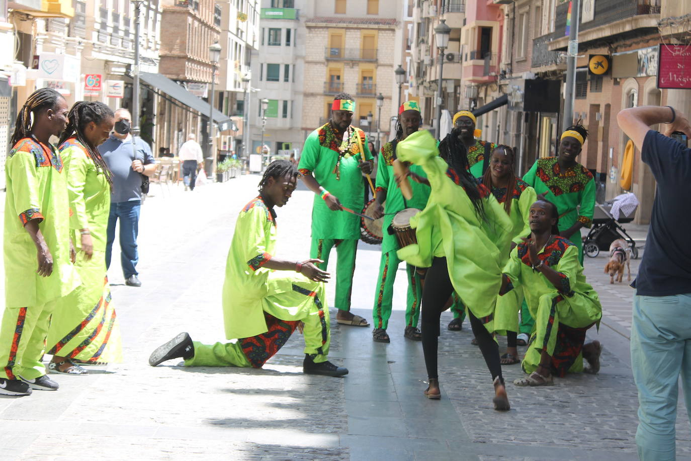 Grupos de Estados Unidos, México y Guinea Bissau actúan en la capital dentro de la 35 edición del Folk del Mundo