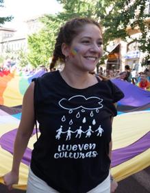 Imagen secundaria 2 - Distintos momentos de la marcha por Gran Vía.