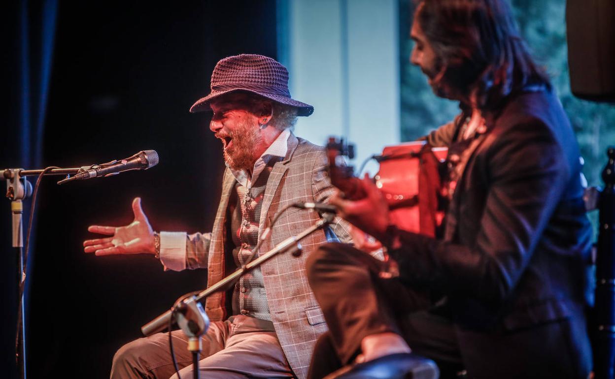 Duquende, durante su breve actuación.