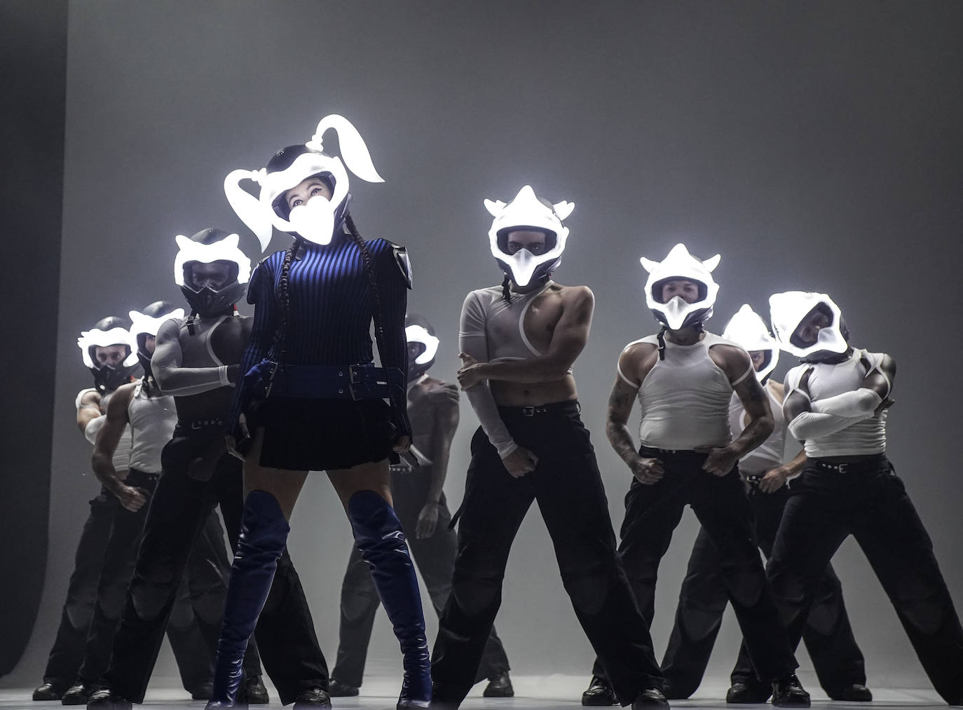 El espectáculo de 'Motomami' llega a Almería por todo lo alto