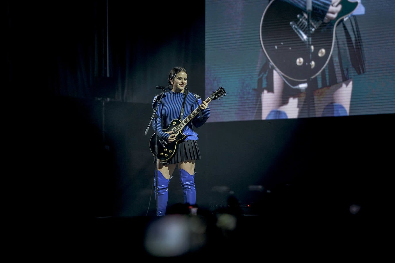 El espectáculo de 'Motomami' llega a Almería por todo lo alto