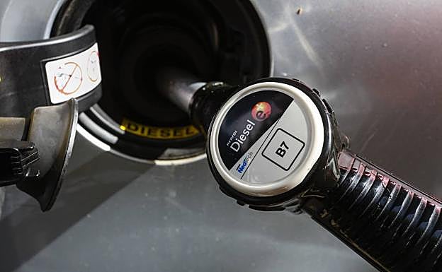 Repsol, Cepsa y BP continúan con sus descuentos en gasolina este verano. 
