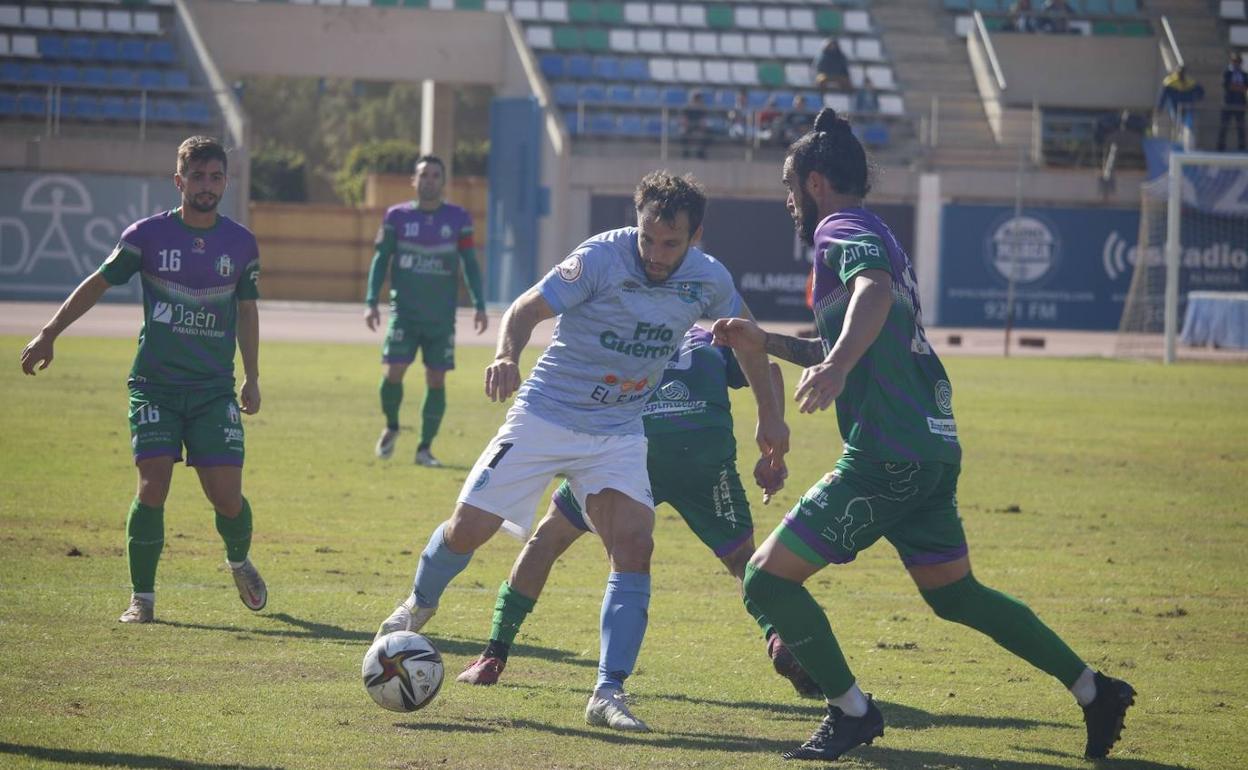 El delantero Óscar García, que figuraba como renovado, no continuará en la plantilla celeste.
