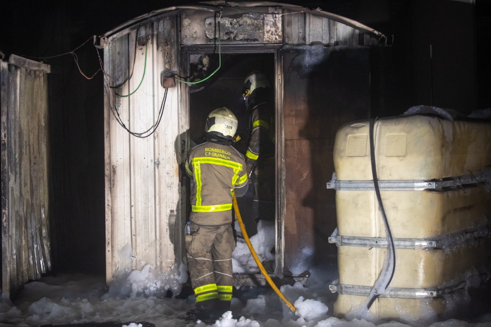 Los bomberos han sofocado las llamas en pocos minutos.