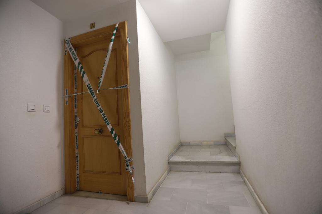 Puerta de la vivienda en la que ocurrieron los hechos.