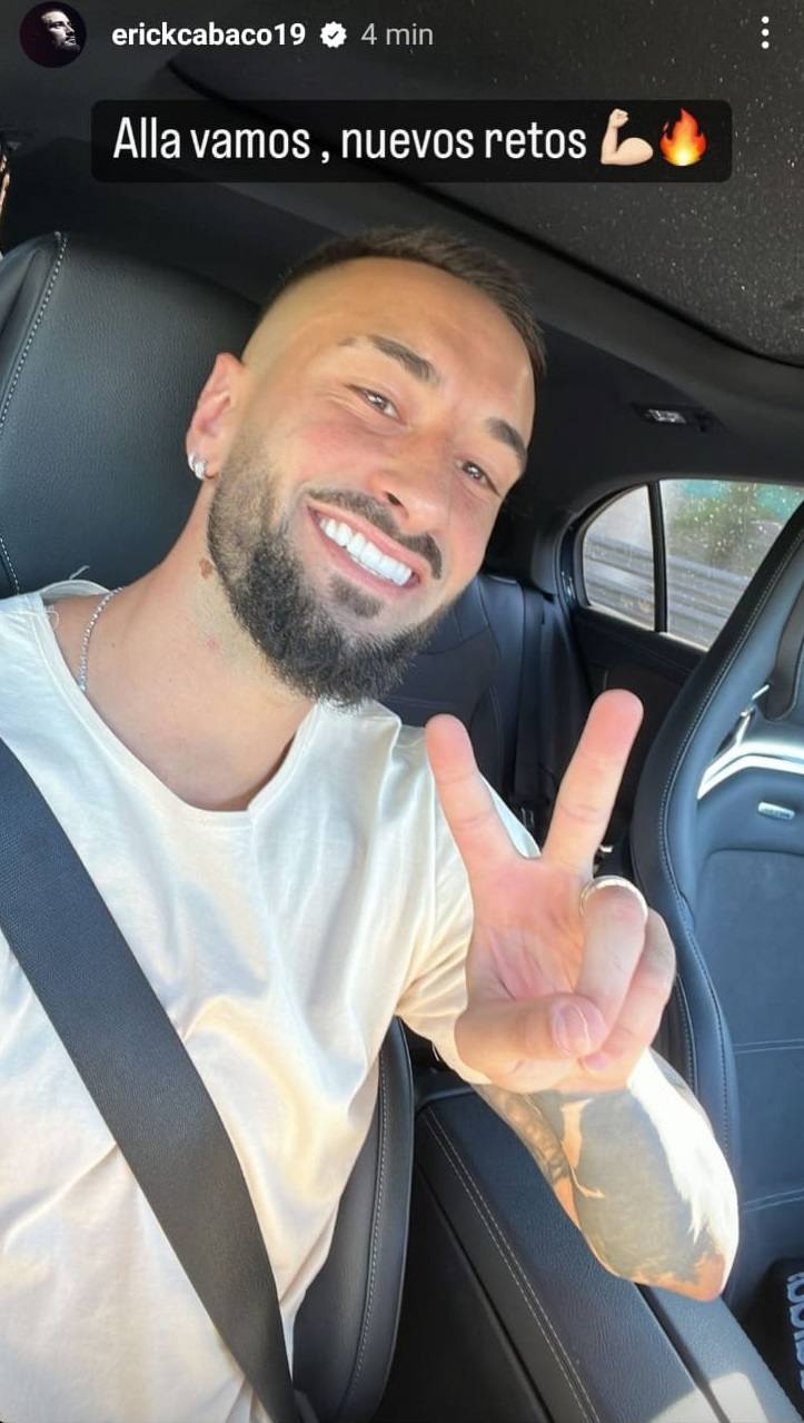 Erick Cabaco, camino de Granada en una fotografía colgada a las siete de la tarde del lunes. 