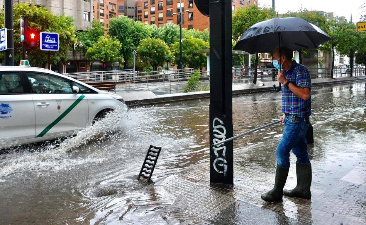 Un Meteorólogo Alerta Sobre Posibles Lluvias Torrenciales En Andalucía