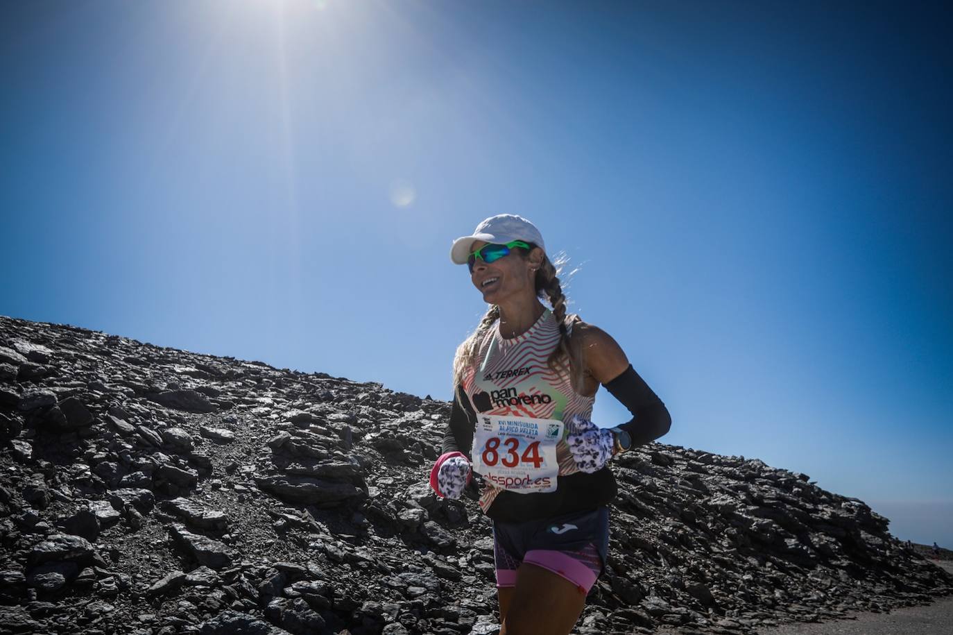 La 38 edición de la Subida Internacional Pico Veleta se ha celebrado este domingo.