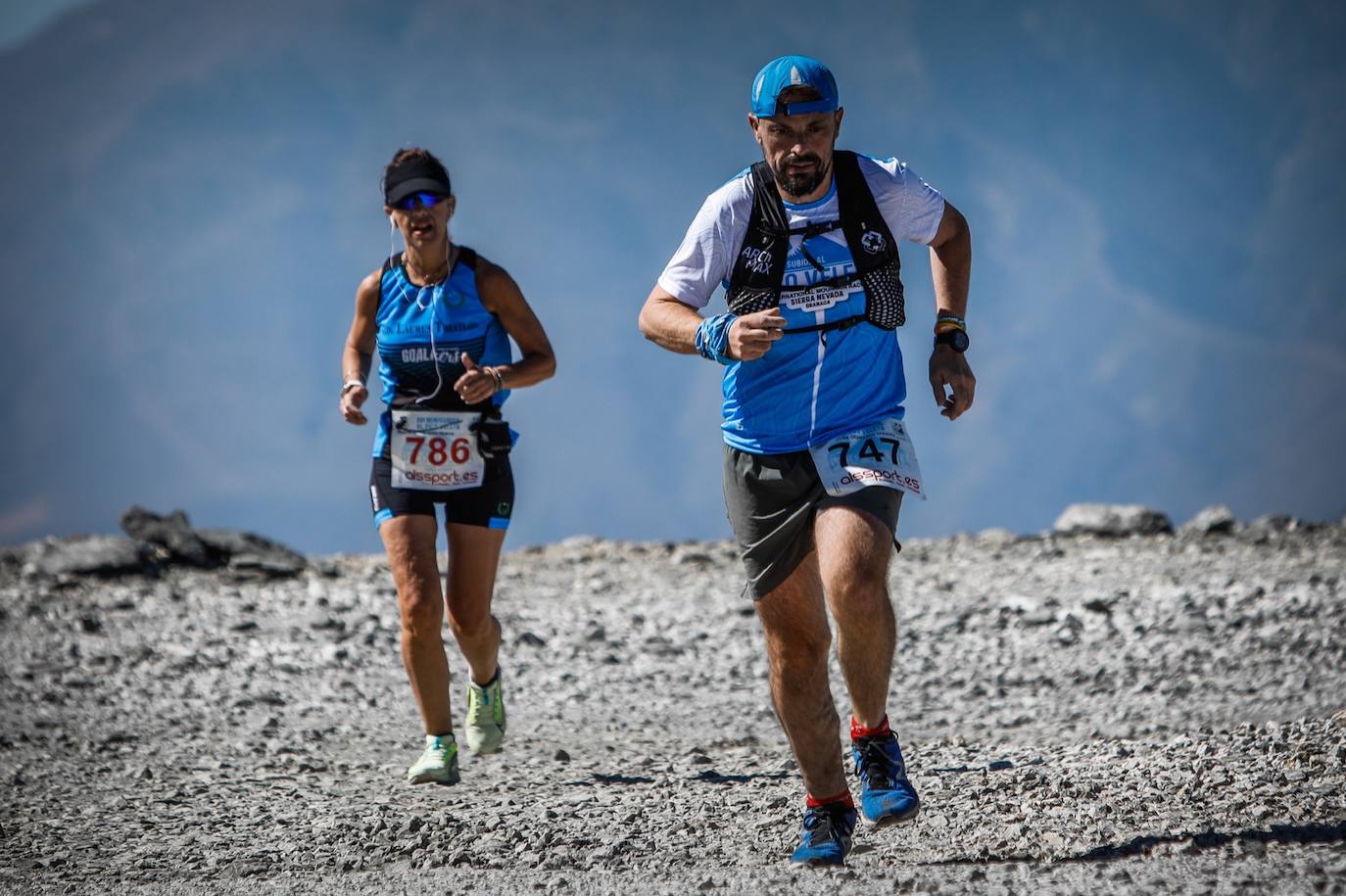 La 38 edición de la Subida Internacional Pico Veleta se ha celebrado este domingo.