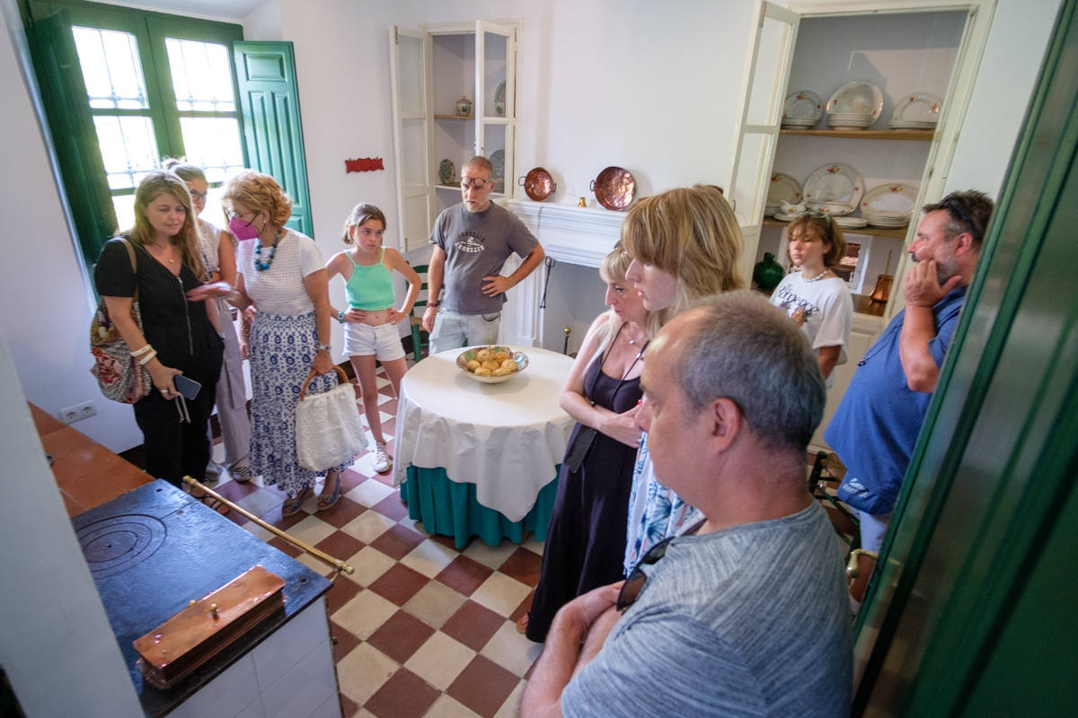 La casa de verano de Federico García Lorca vuelve a recibir visitas tras las reformas.