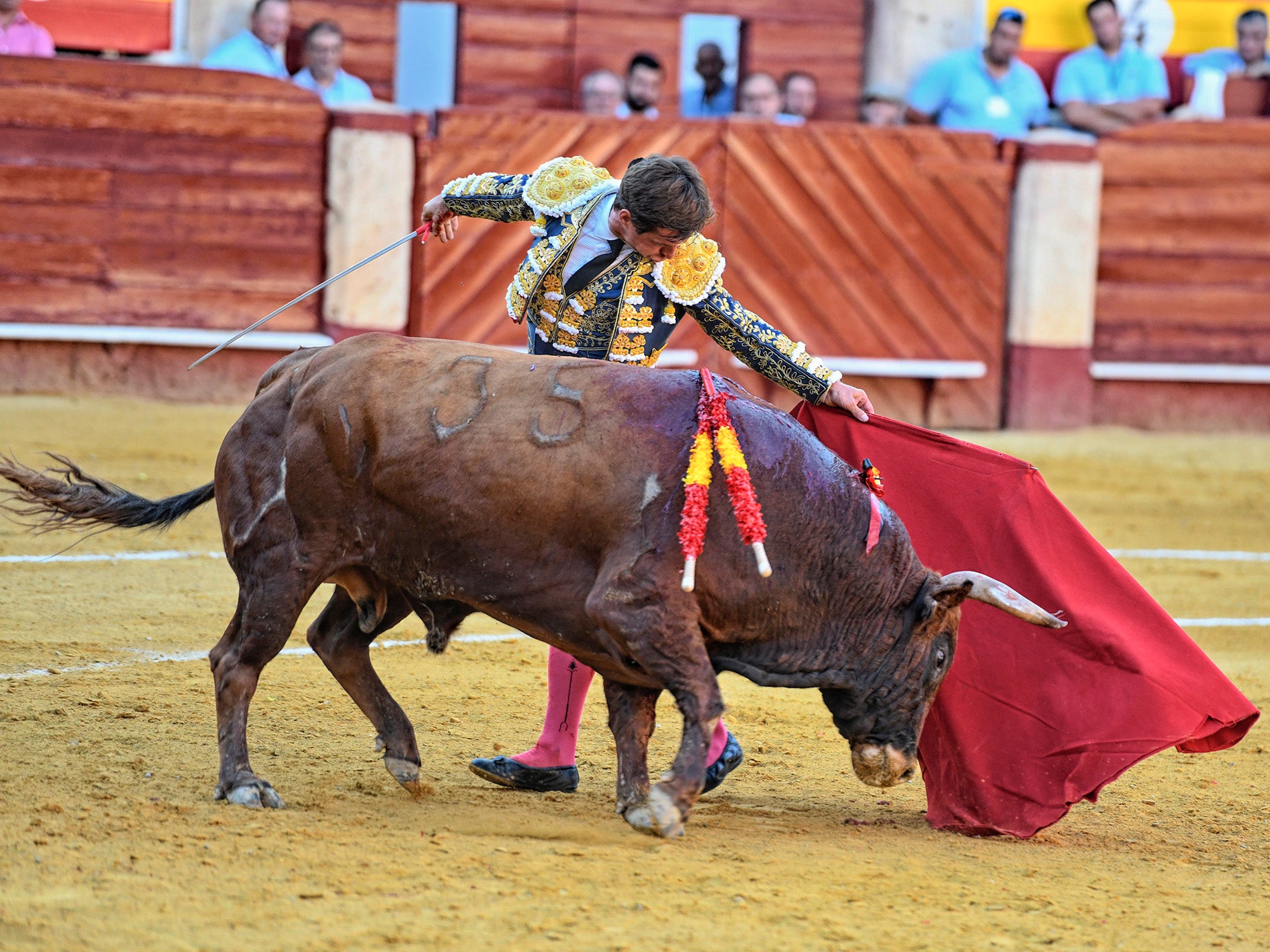 Momento del festejo celebrado este sábado en la plaza almeriense.