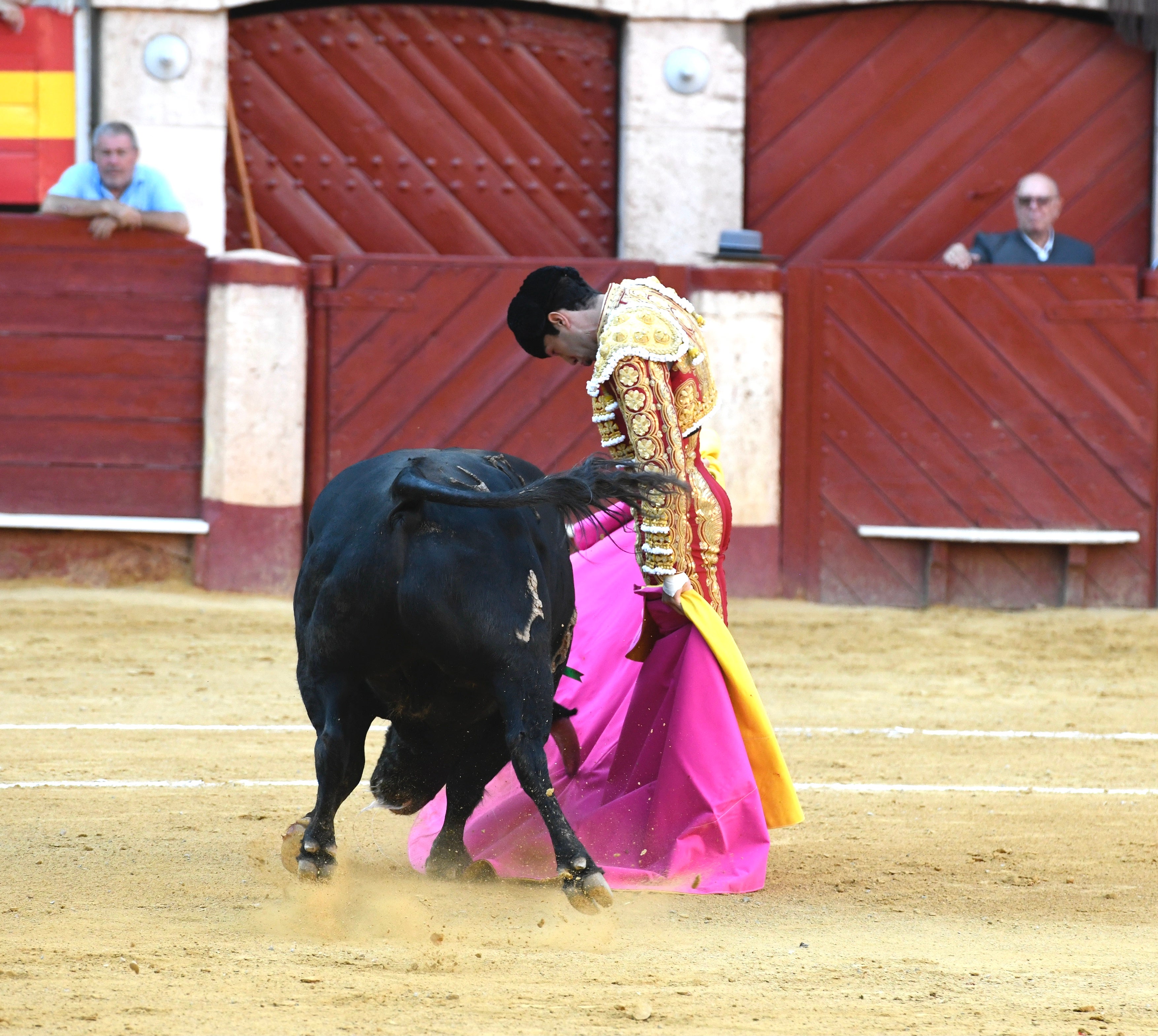 Momento del festejo celebrado este sábado en la plaza almeriense.