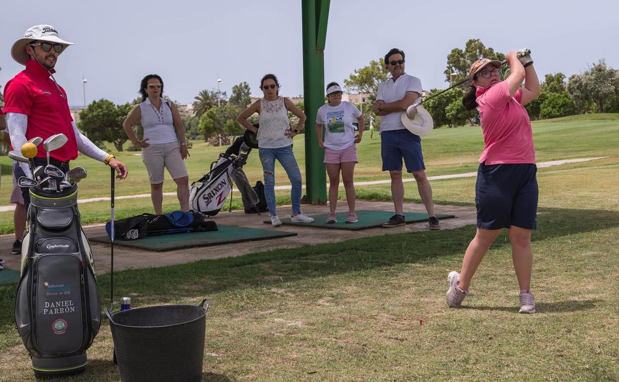 Feria de Almería 2022 | Más de un centenar de jugadores disfruta del Trofeo de Feria en El Toyo