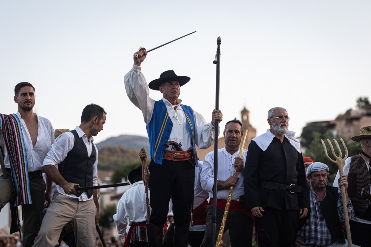 La Peza se vuelca en la recreación del 'alcalde carbonero' y la Guerra de la Independencia
