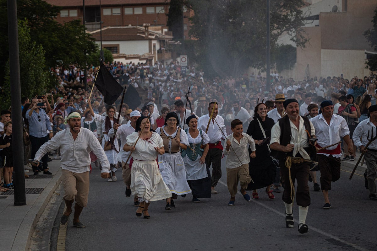 La Peza se vuelca en la recreación del 'alcalde carbonero' y la Guerra de la Independencia