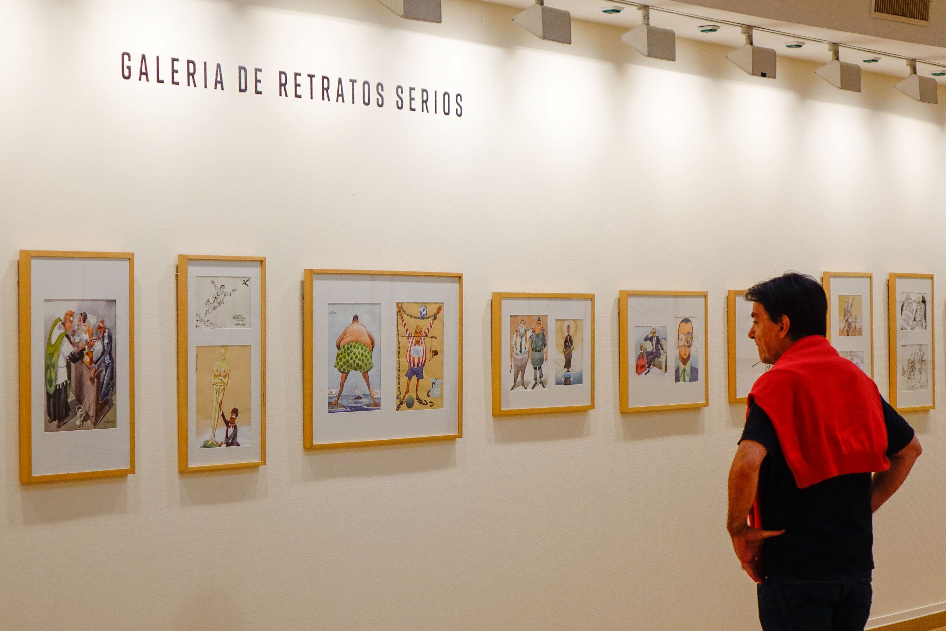 El Centro Cultural CajaGranada de Puerta Real acogió en 2016 una muestra retrospectiva del dibujante