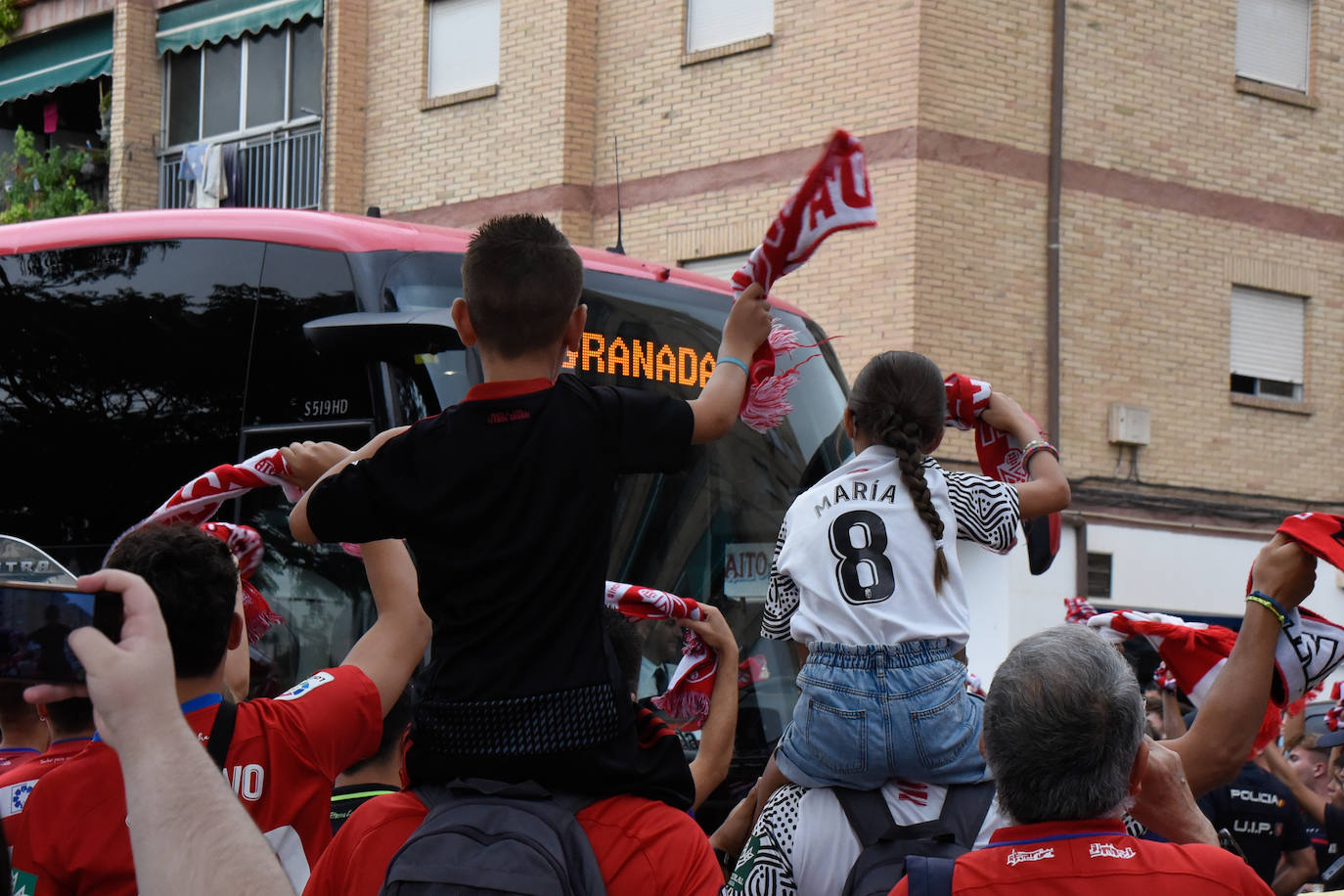 Repasa en fotos los mejores momentos del partido disputado este lunes en Los Cármenes
