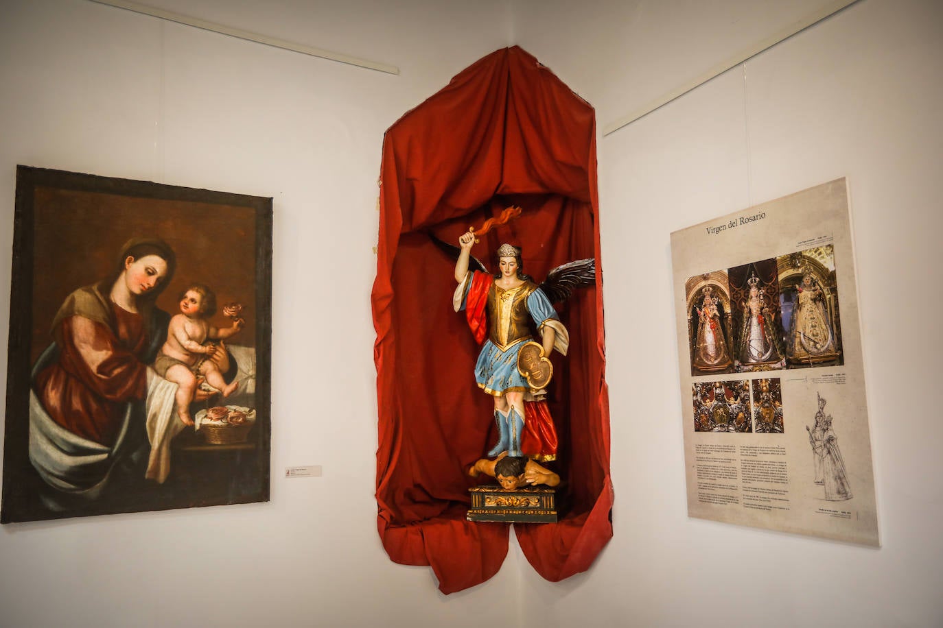 Una muestra en el Museo de las Carmelitas revela el papel clave que jugaron en la contienda personajes como Álvaro de Bazán, Lope de Figueroa o los soldados del Tercio de Granada