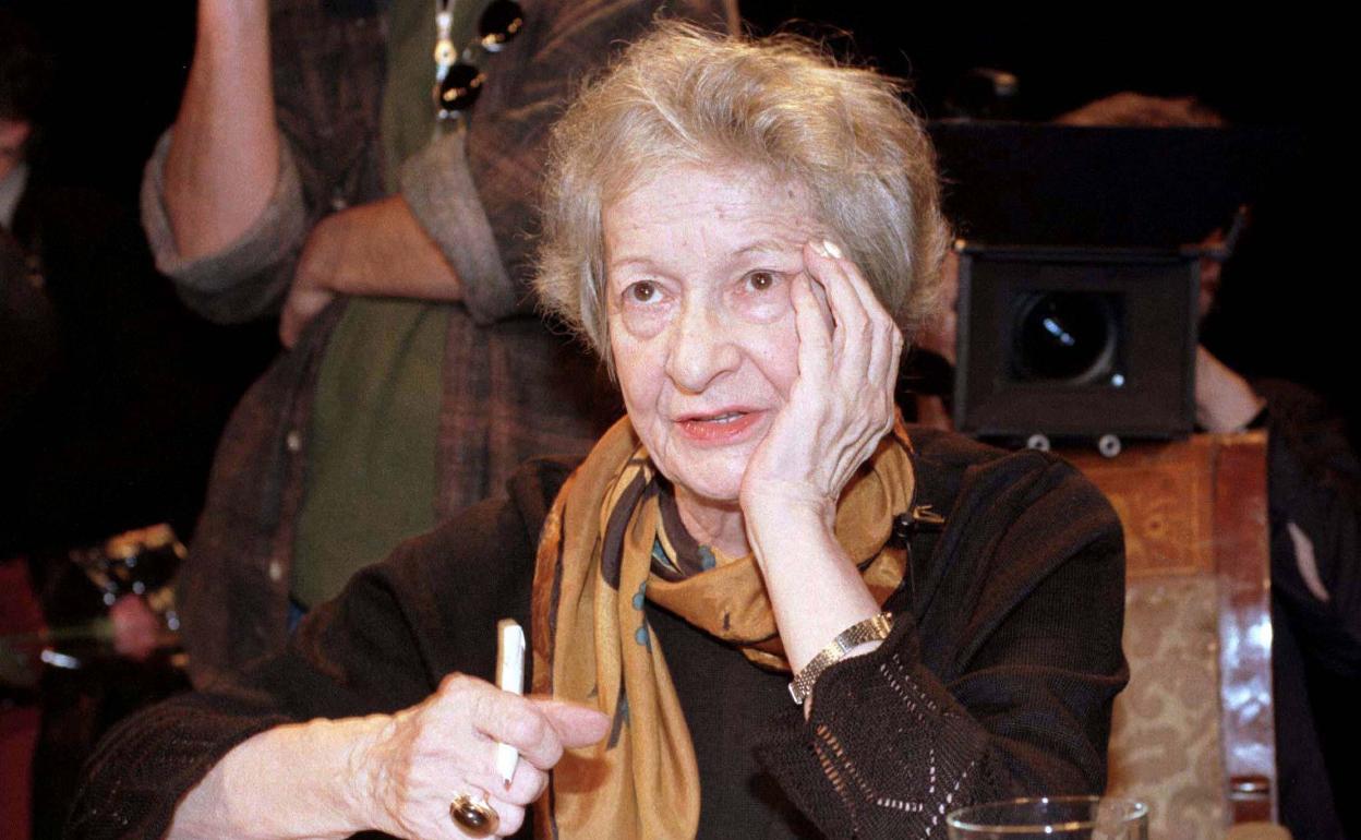 La escritora Wislawa Szymborska.