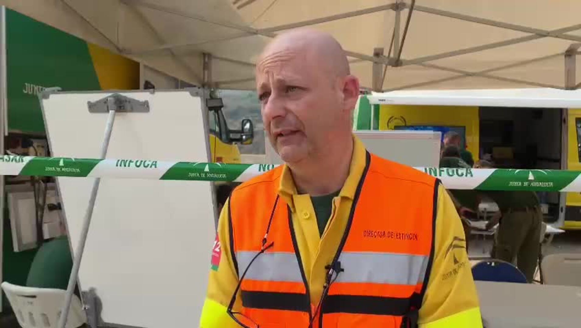 "Tenemos unos 37 kilómetros de incendio y una superficie afectada de 3.000 hectáreas"